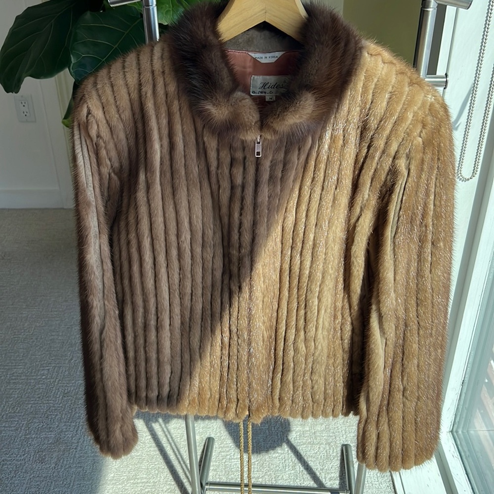 Gorgeous vintage ribbed mink coat, size med